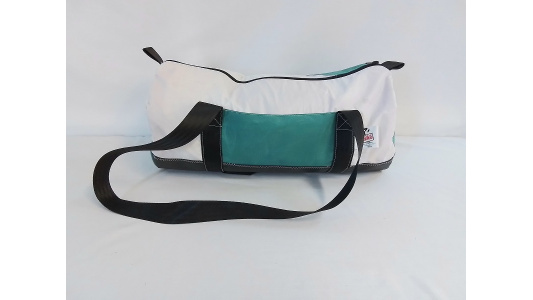 spskip037-rbag-recyclage-voile-sac-piscine-blanc-vert-180724-1